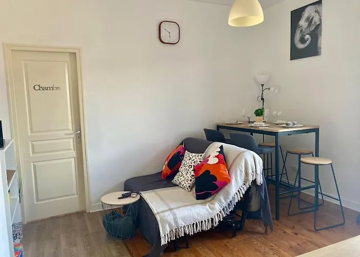 Le Jean Perrot Rent4night